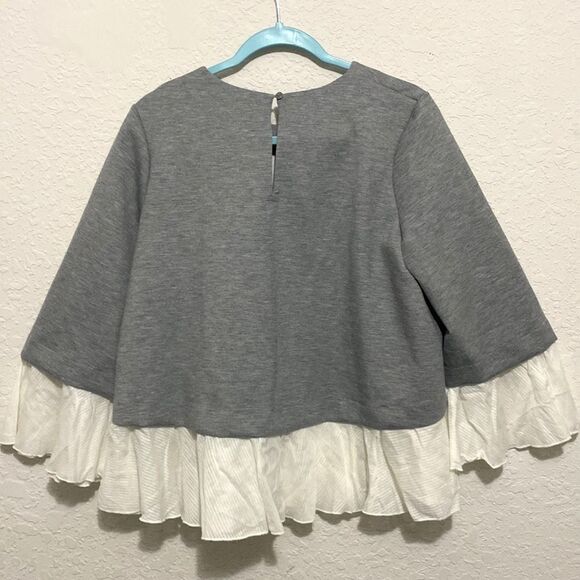 Halogen Mixed Media Bell Sleeve Sweatshirt Light gray size Medium - Picture 4 of 8